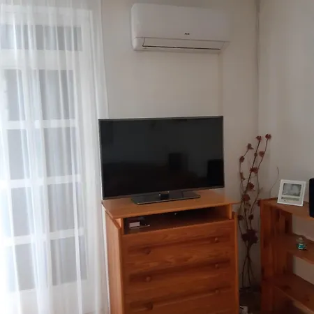 בית אירוח Balatonberenyi Vendeghaz Balatonberény